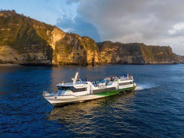 Eka jaya fastboat